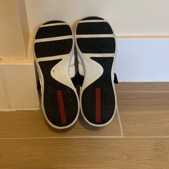 PRADA 3E6322 NYLON WHITE LOW TOP STRAP SNEAKERS - Picture 4 of 7